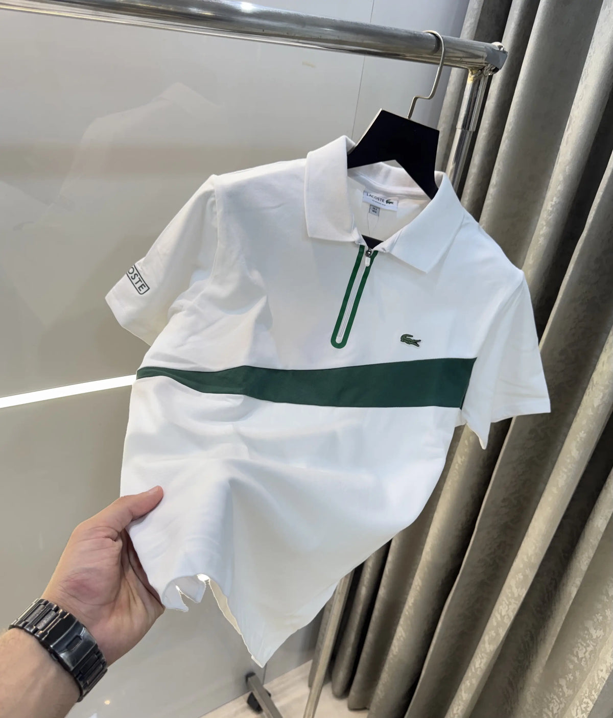Lacost e White Embroidery Logo Premium Polo T-Shirt