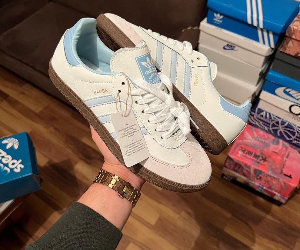 ADI. Samba Sky Blue Leather