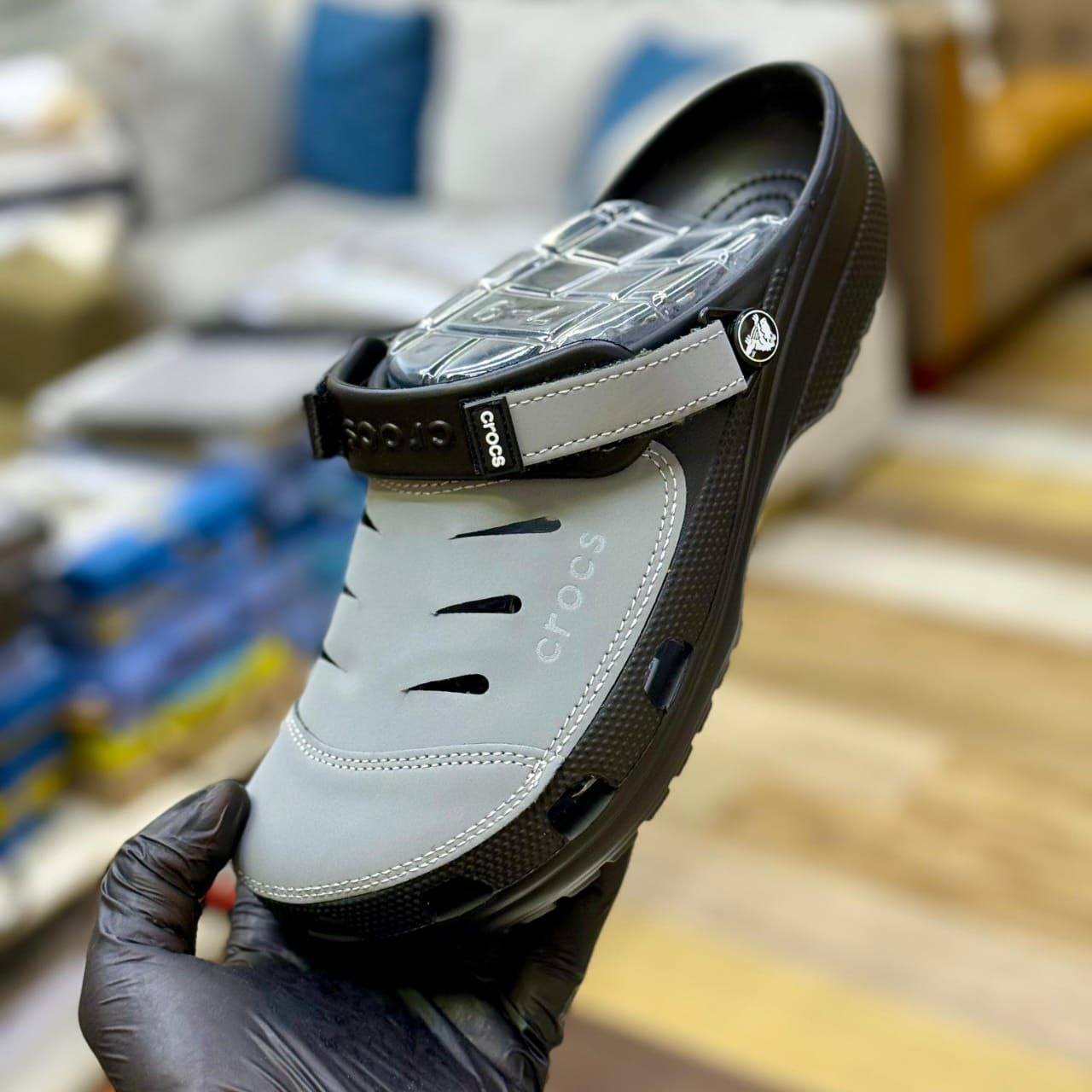 Crocs Yukon Grey Black