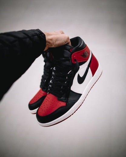 A.Jordan Retro 1 Bred Toe