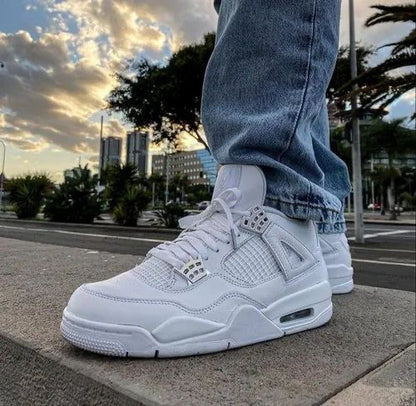 NK. Air Jordan Retro 4 Pure Money