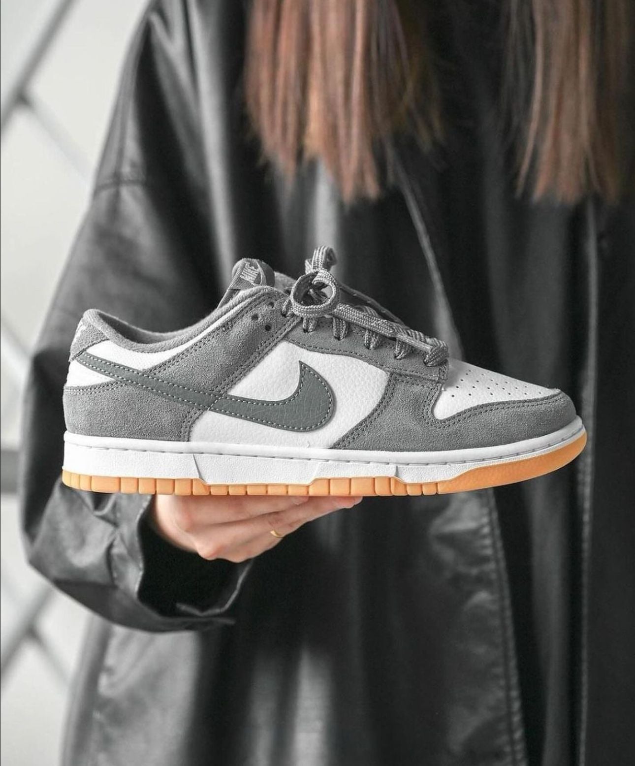 SB Dunk Low - Grey Gum Edition