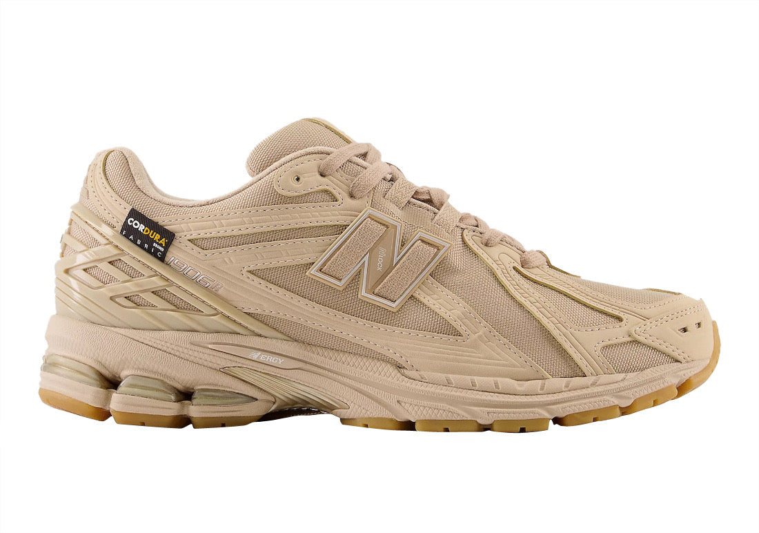 NB. 1906R “CORDURA DESERT”