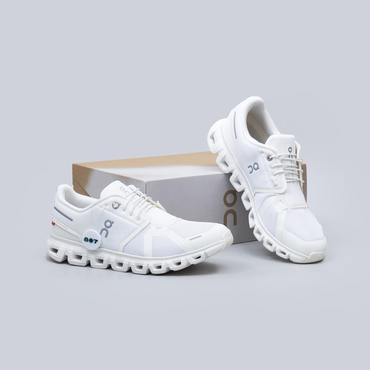 OC. Running 6 White