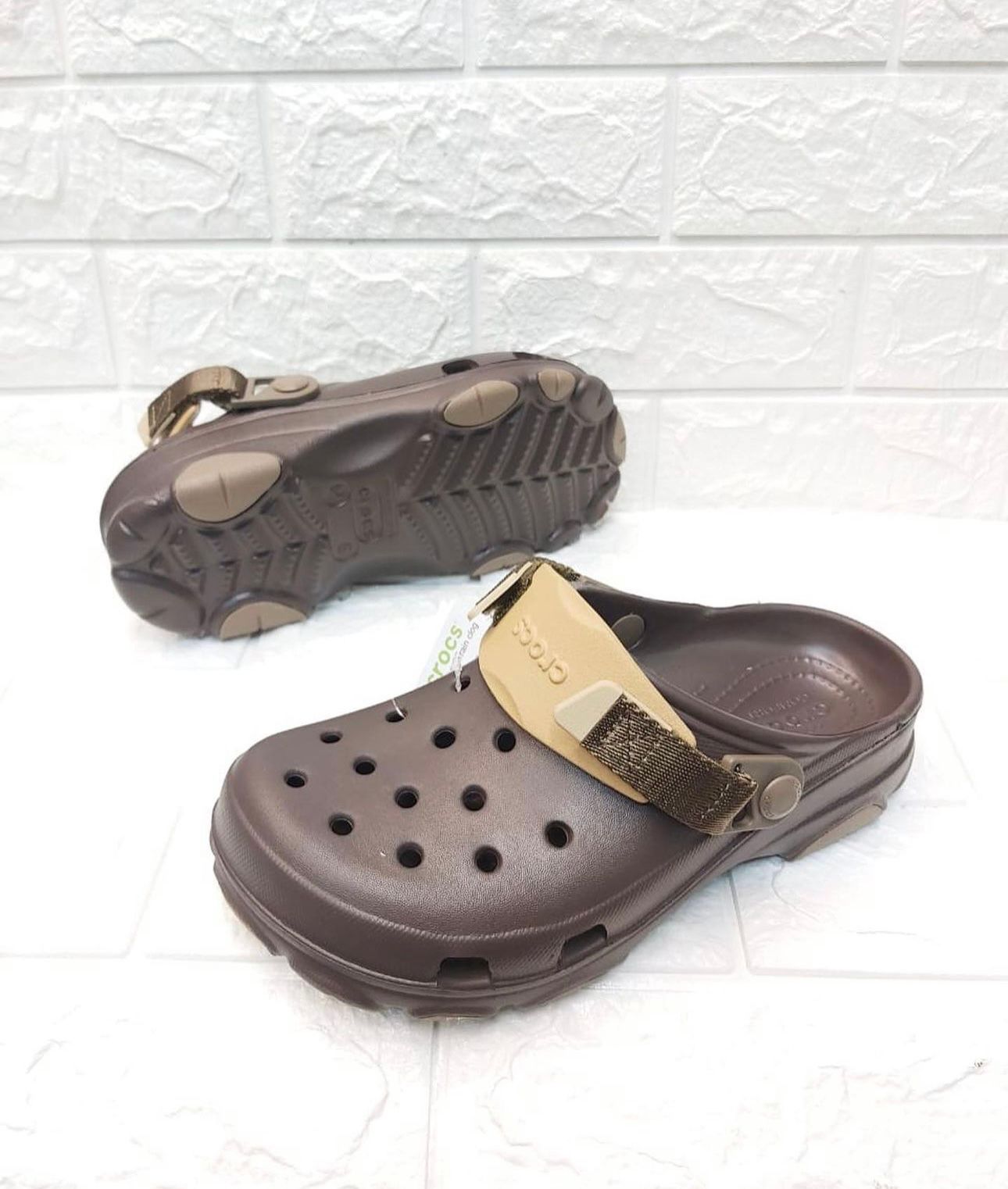 Crocs Classic Brown