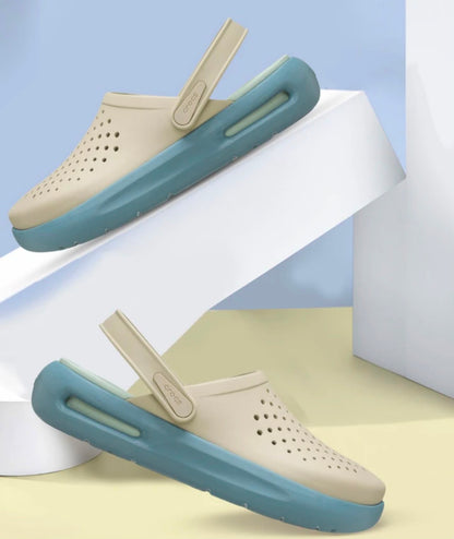 Crocs InMotion Clog  cream sky