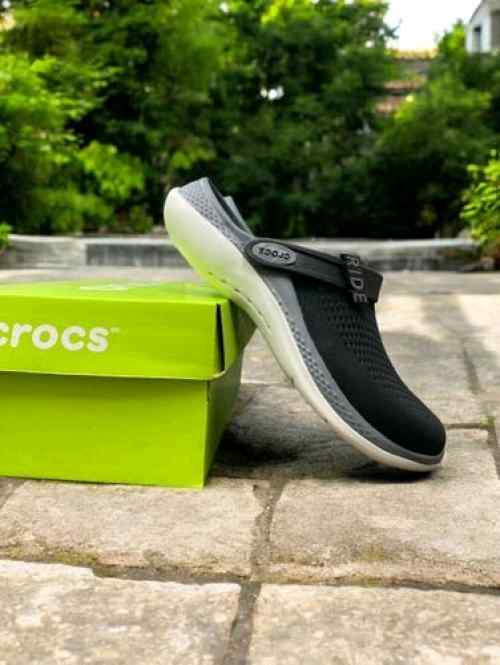 Crocs Lite Ride 360 Black White