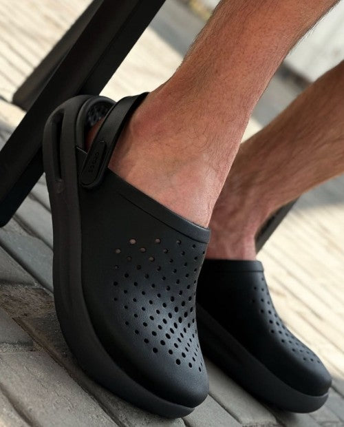 Crocs InMotion Clog  All Black
